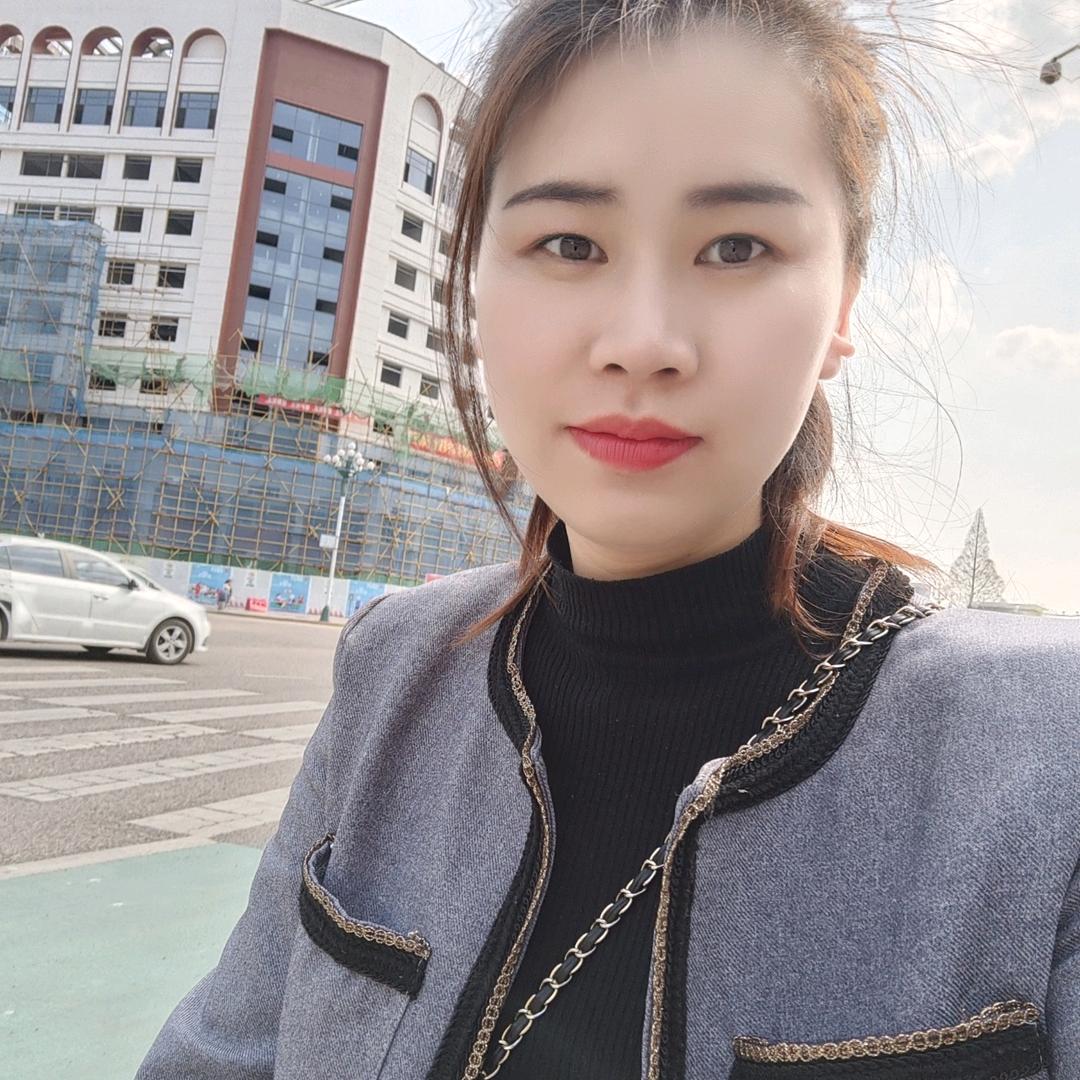 偲偲