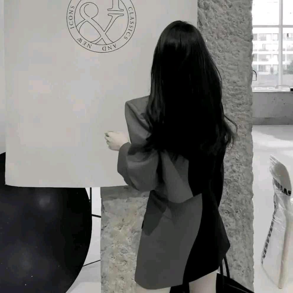 独