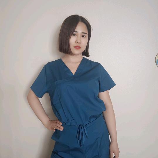 口腔医生张吉梅