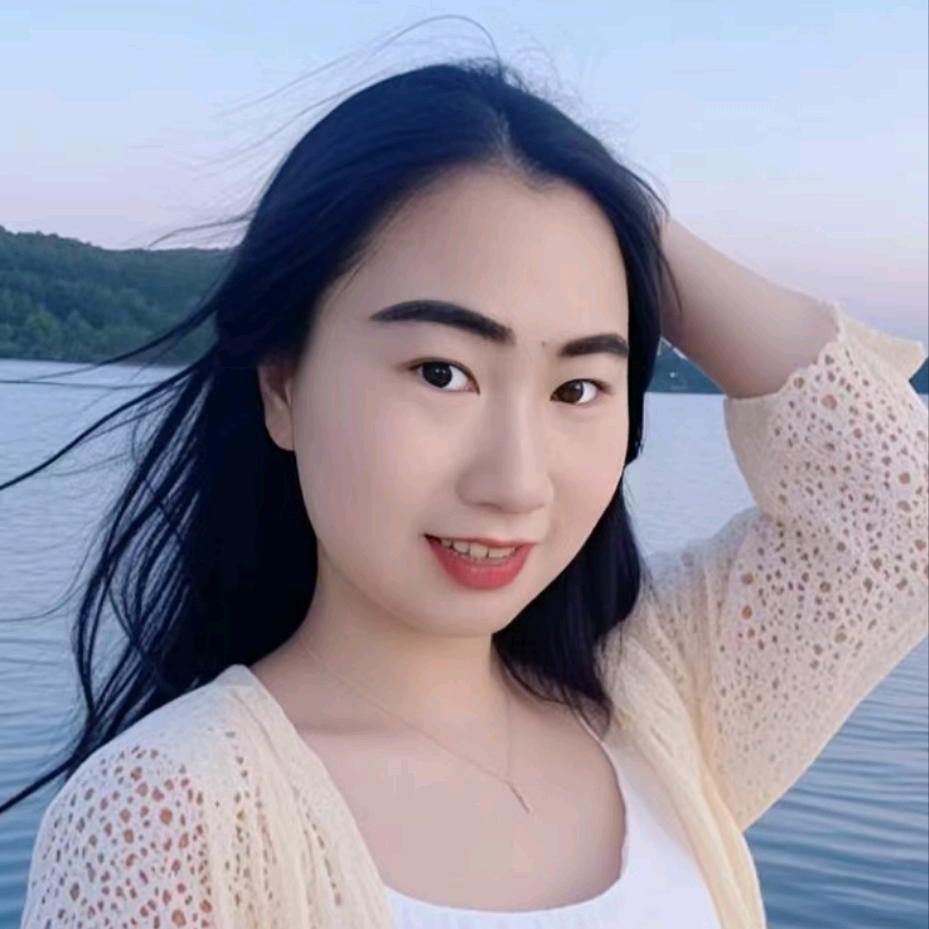 杨蓉唱歌