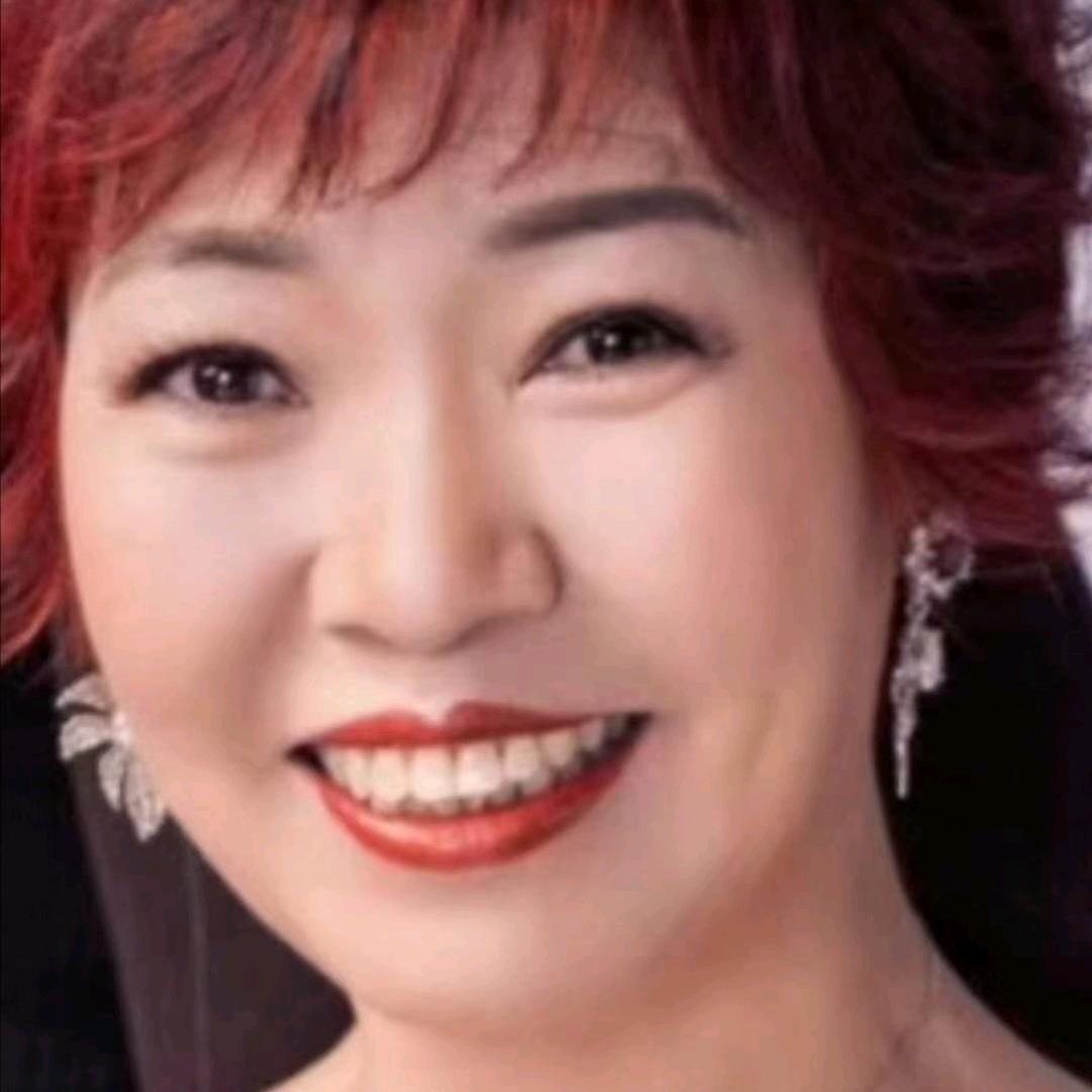 芳馨一笑🌹
