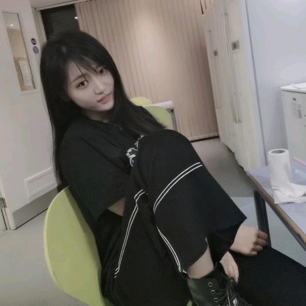 没有耳朵小老虎🐯