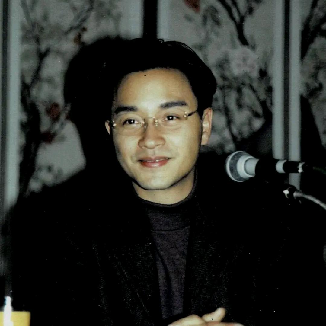 小玖^