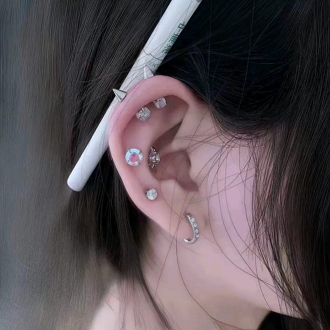 无 名