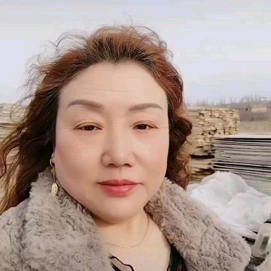 景大姐〈拒绝私聊〉