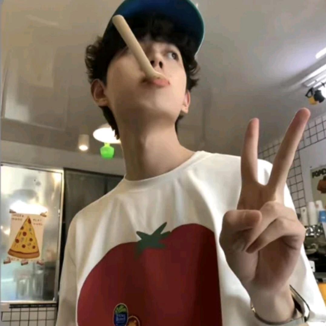 二哈.
