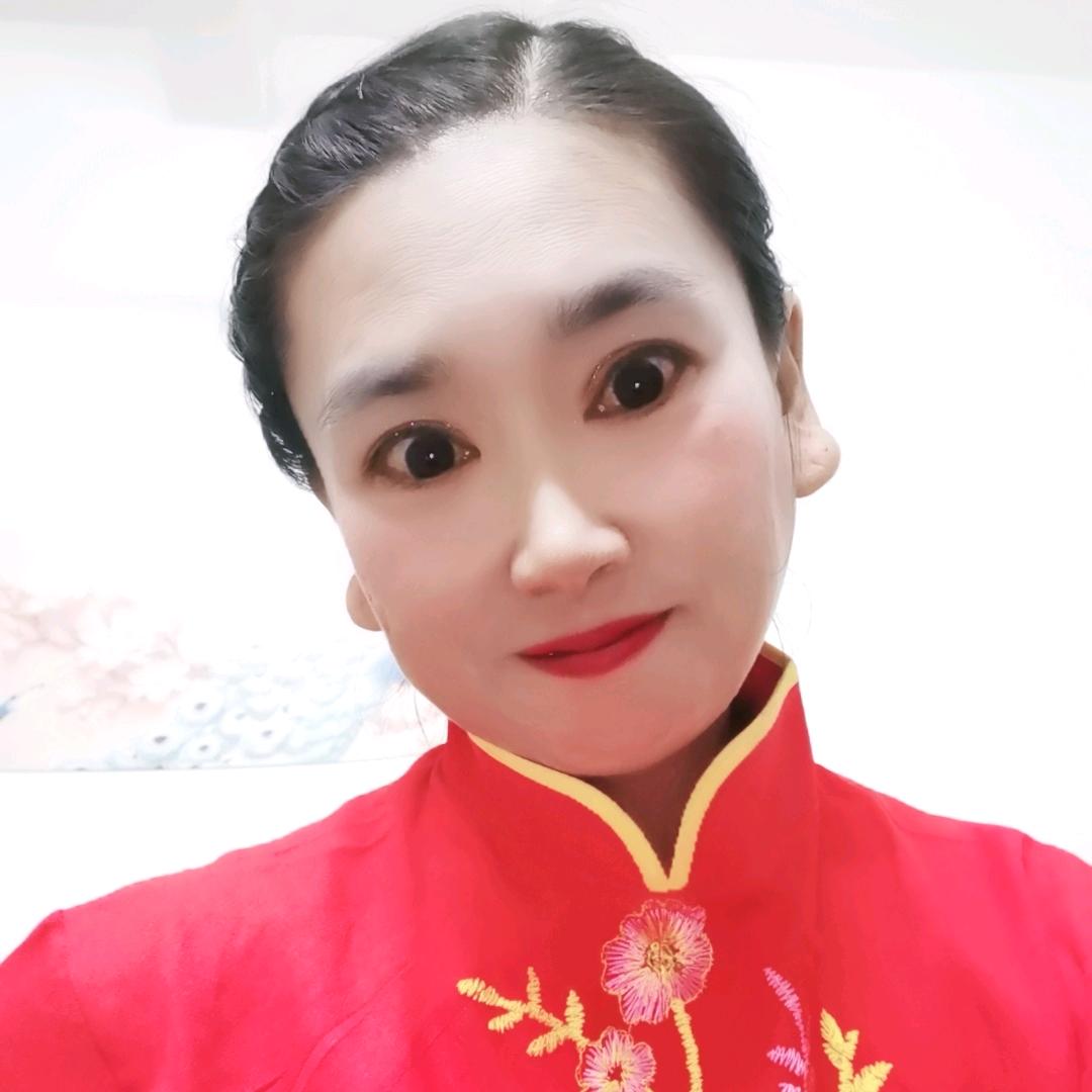 银坑《金凤凰鼓舞团》梅姐