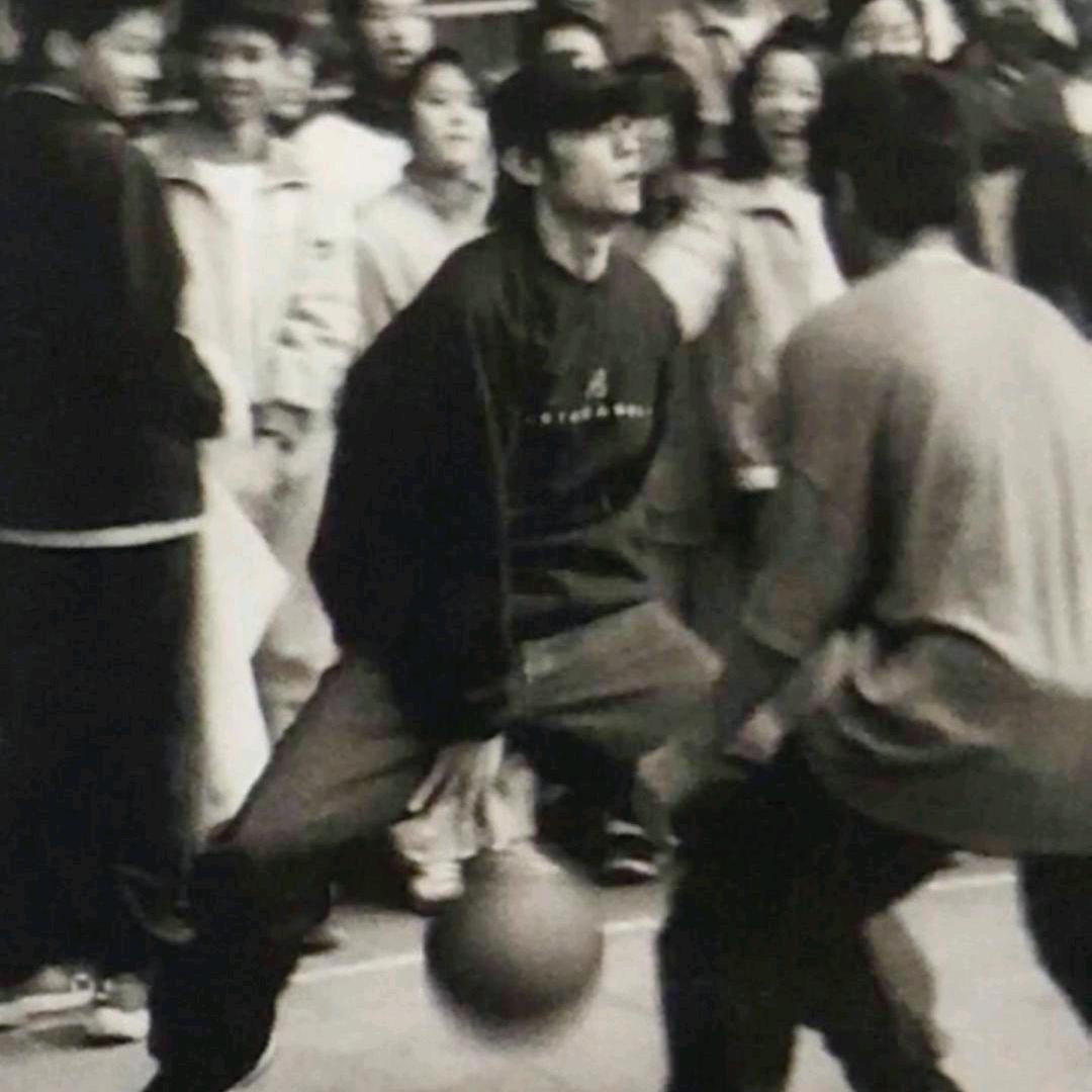 狗玉看着立几哈哈哈哈哈哈哈哈哈哈哈哈嗝～