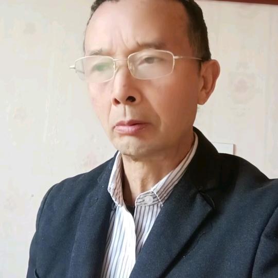黄伯玉
