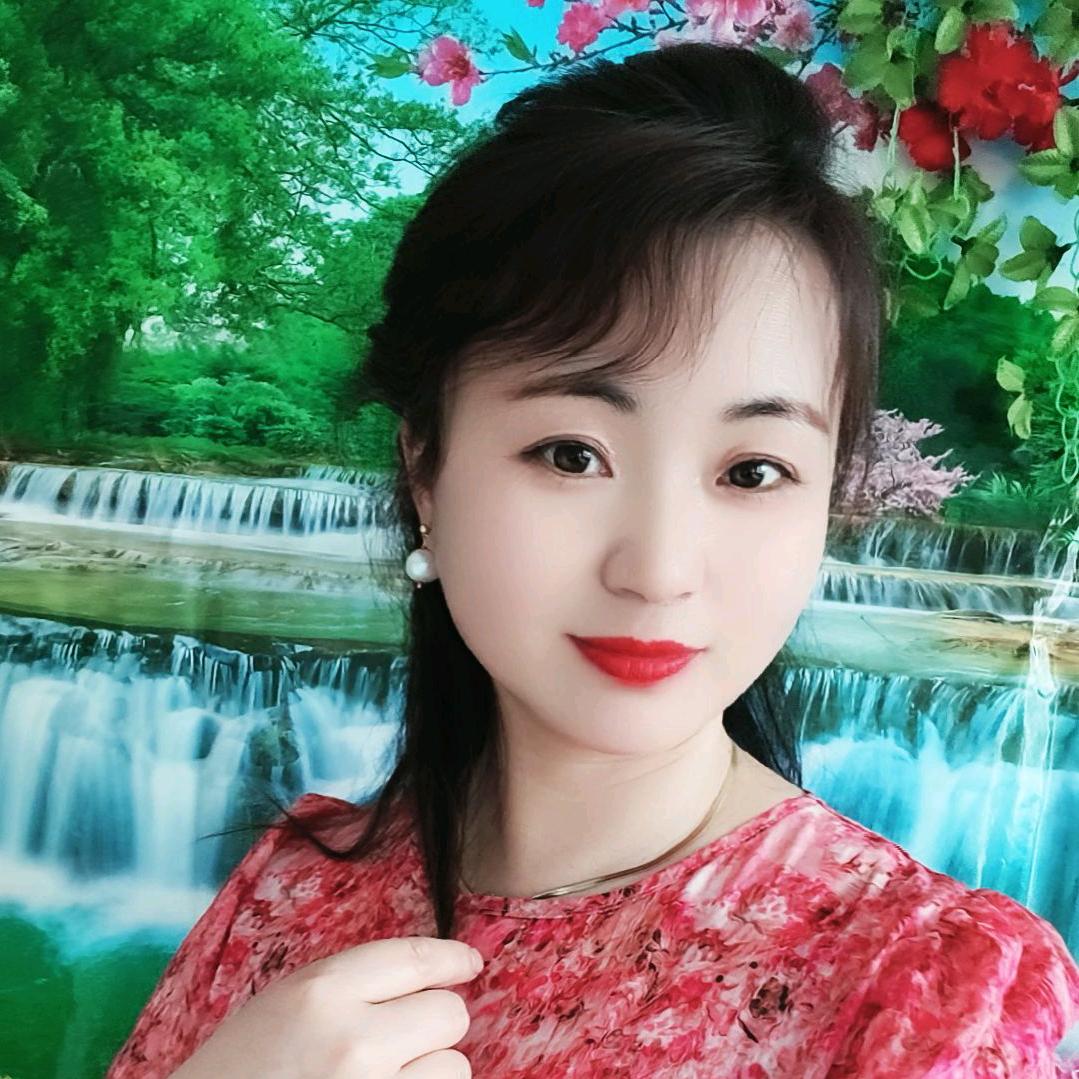 芳芳🎤