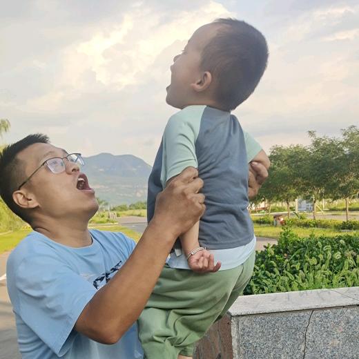 可乐爸爸要努力