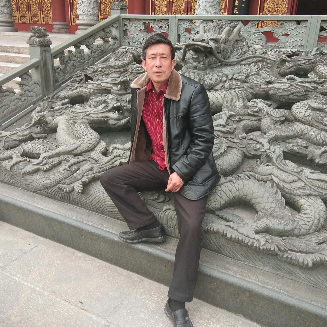 特色中草医邓汉文