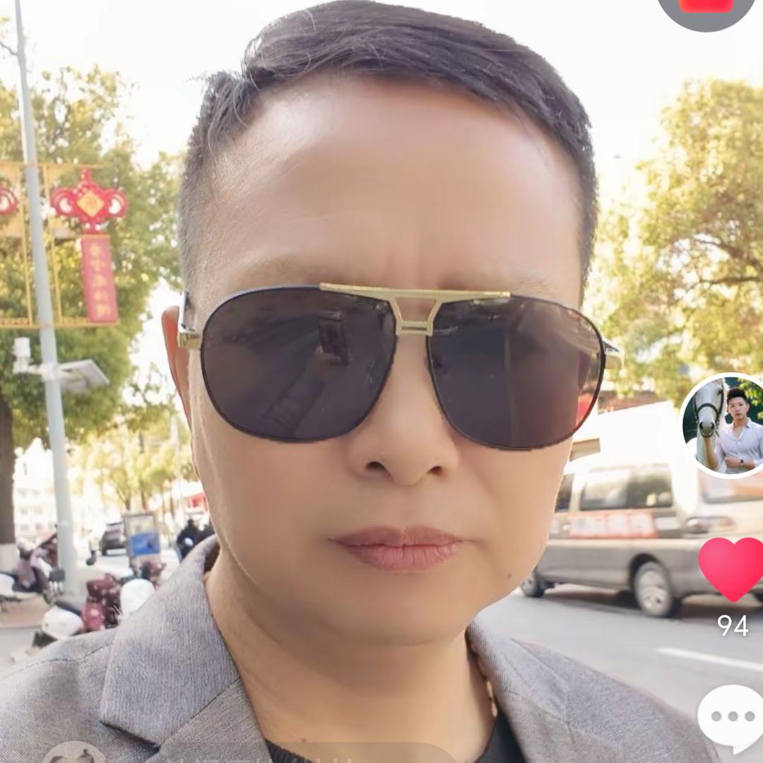 轮哥