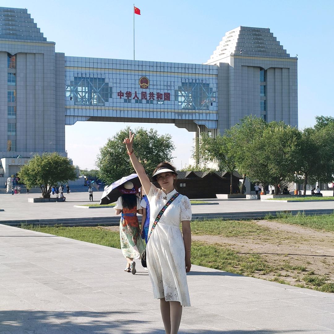 A欣欣满里金®烟酒牛肉干