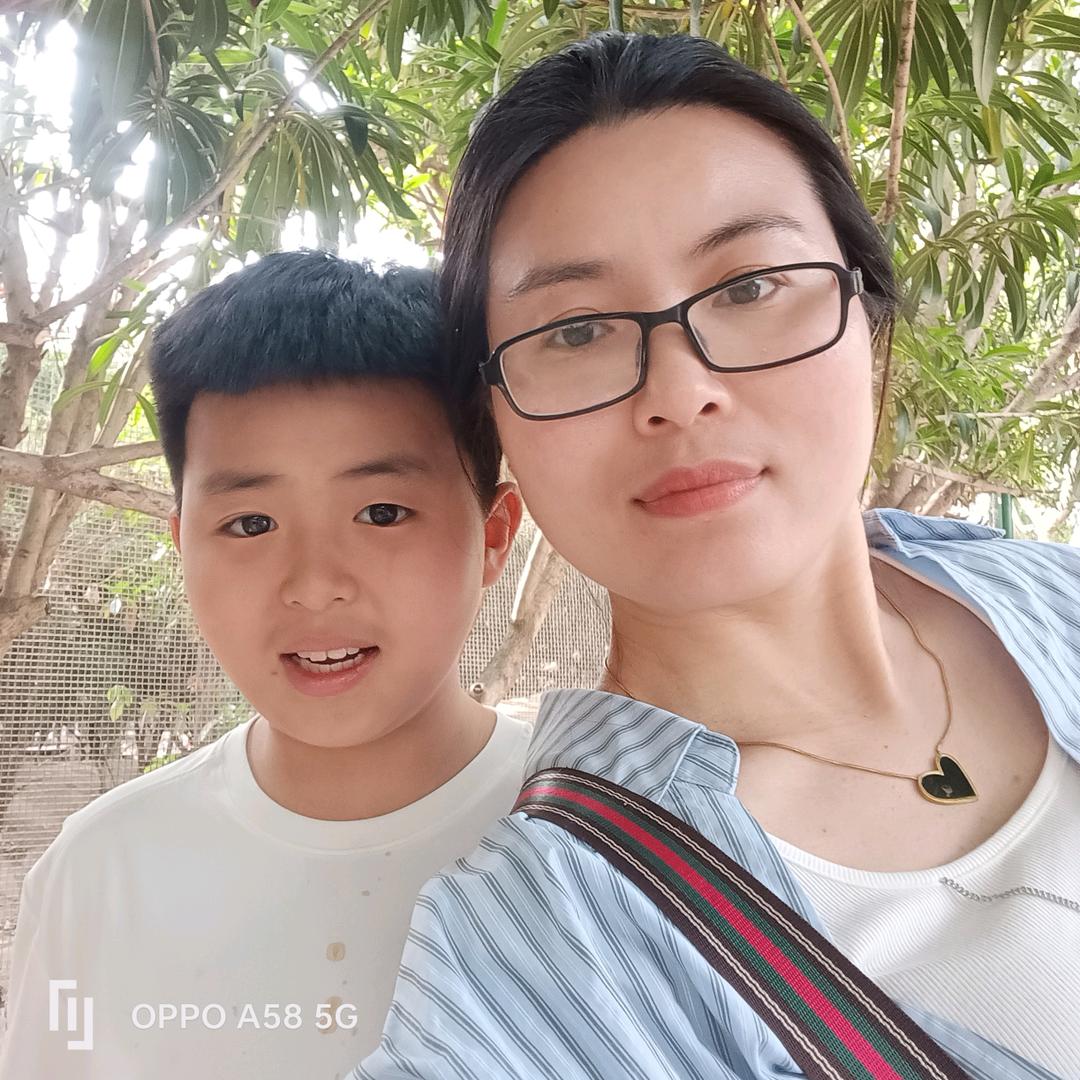 安吉小马哥卤味