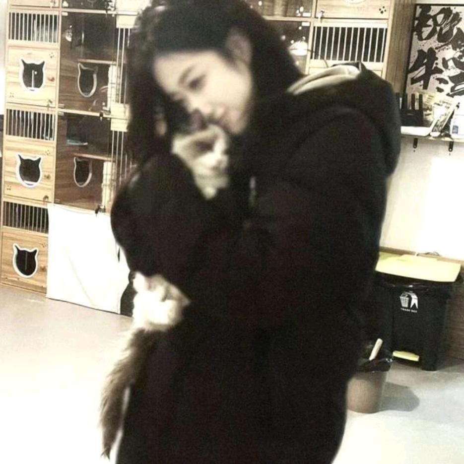 她们都叫我苹果