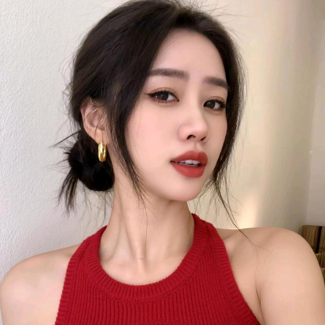彤彤