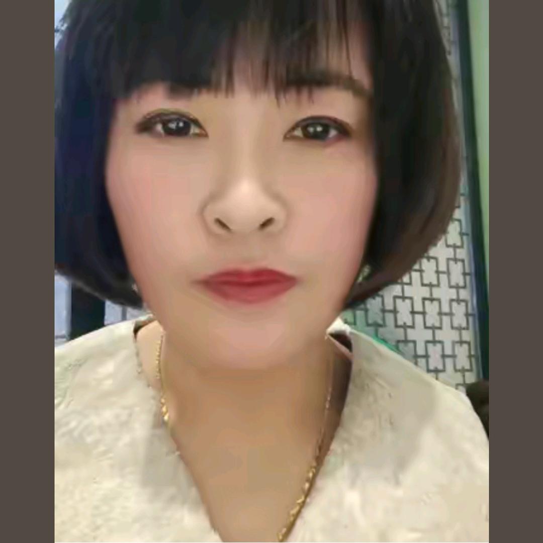 杨盼