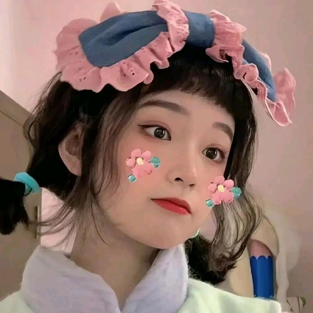 梨涡浅笑