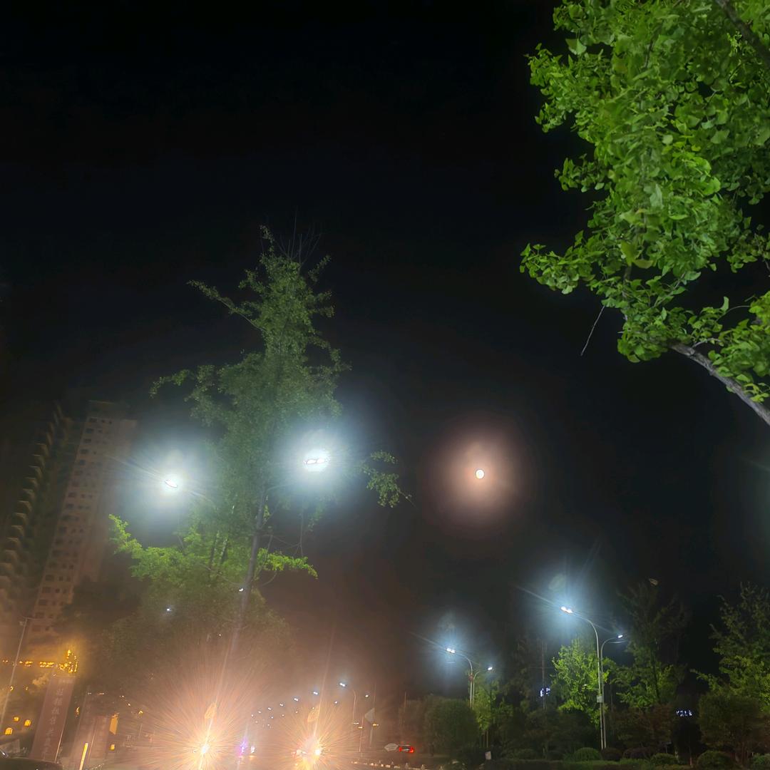 纳雍鑫远好物精选店