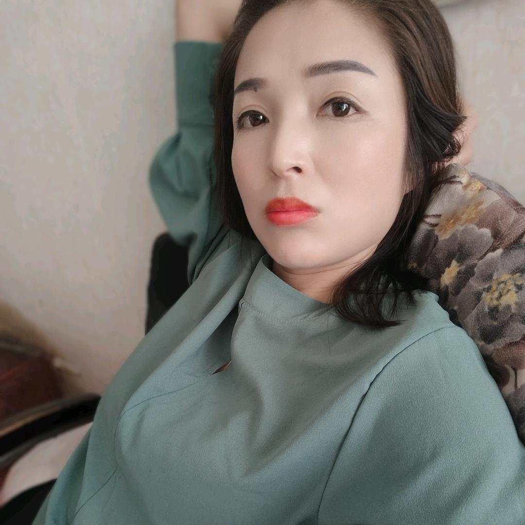 幸福的女人👩‍❤️‍💋‍👨