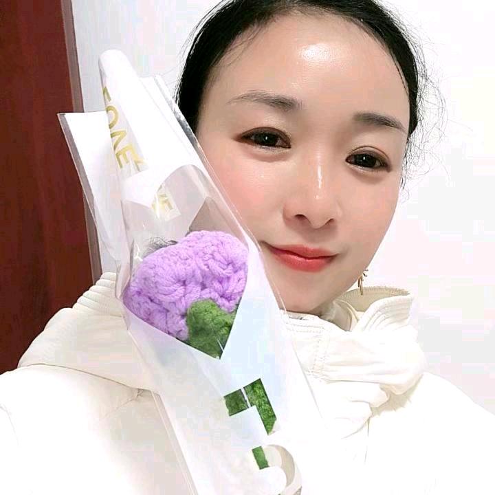 坦然一笑