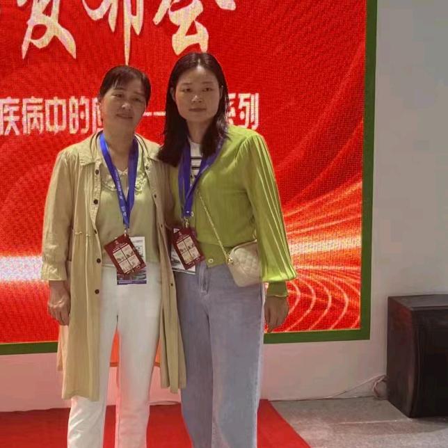 绿叶爱梅