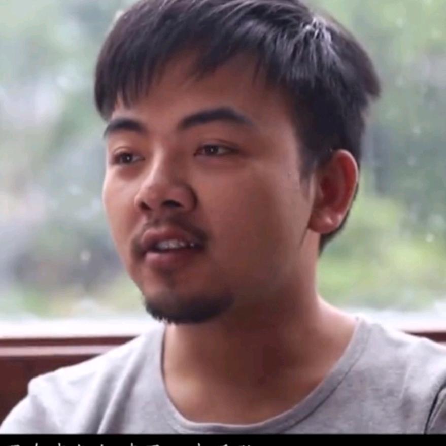 邓某人的酒馆餐厅