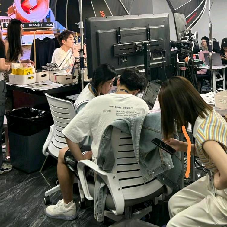 不露脸直播老刘团队