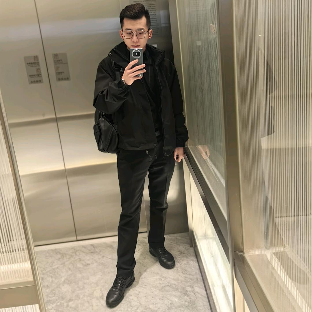 自律中🤔（撸铁&戒烟）