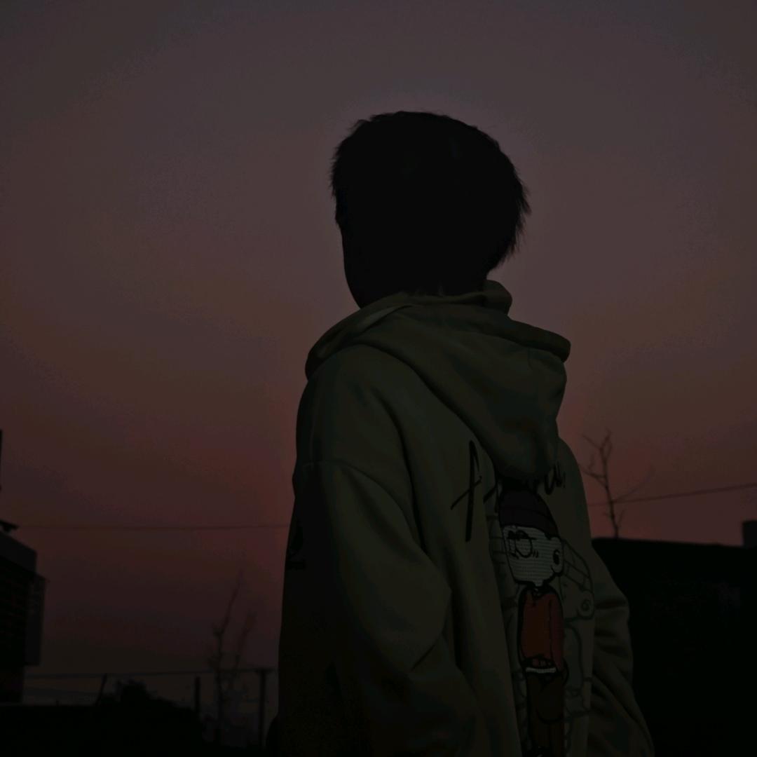 落~尘