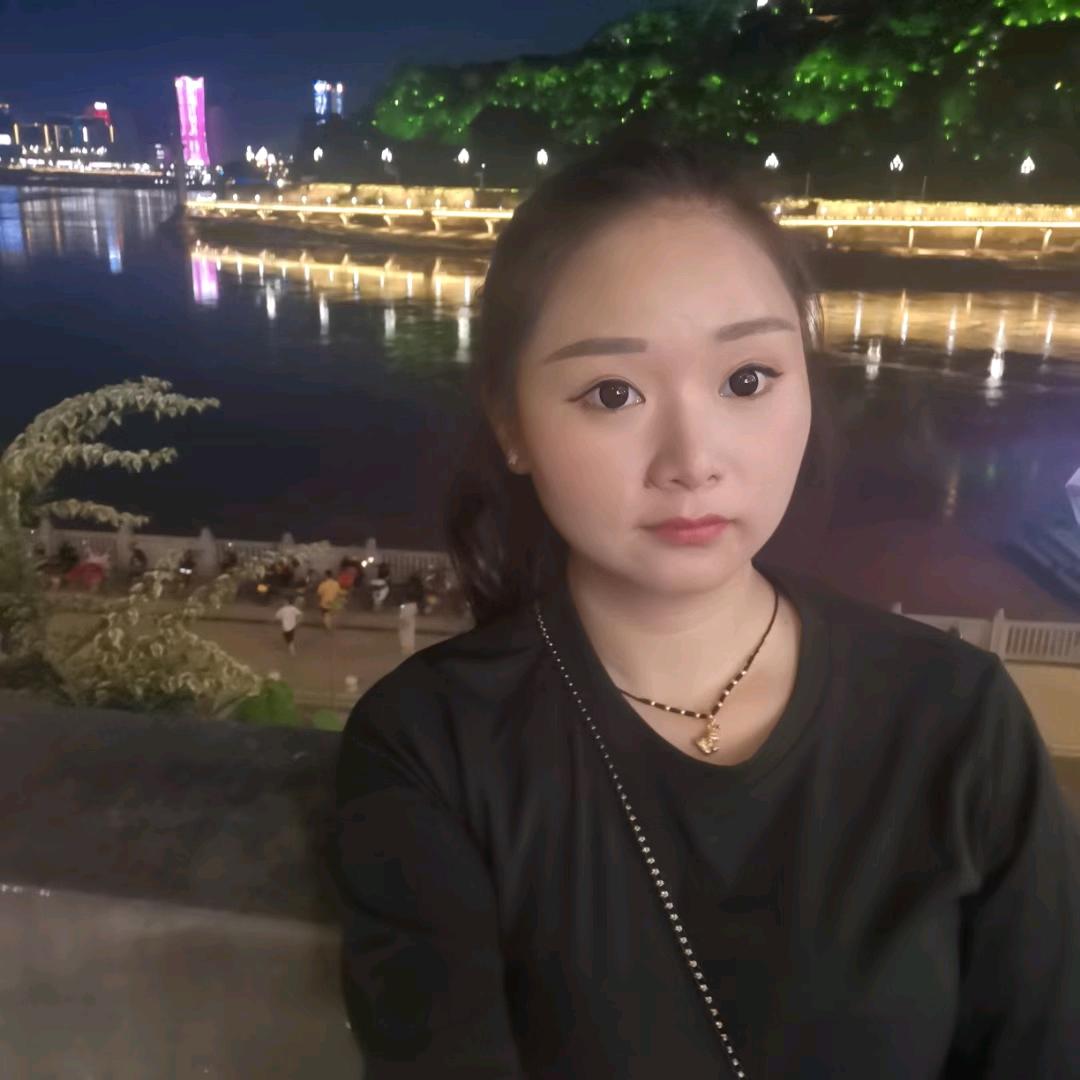 努力向上的小刘同学