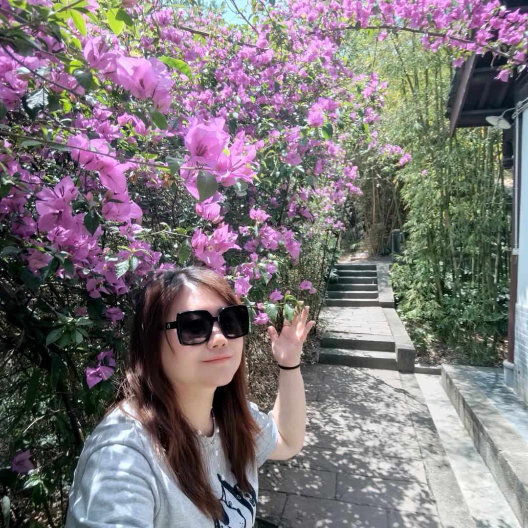 欣💕 👑 🎉 🎏