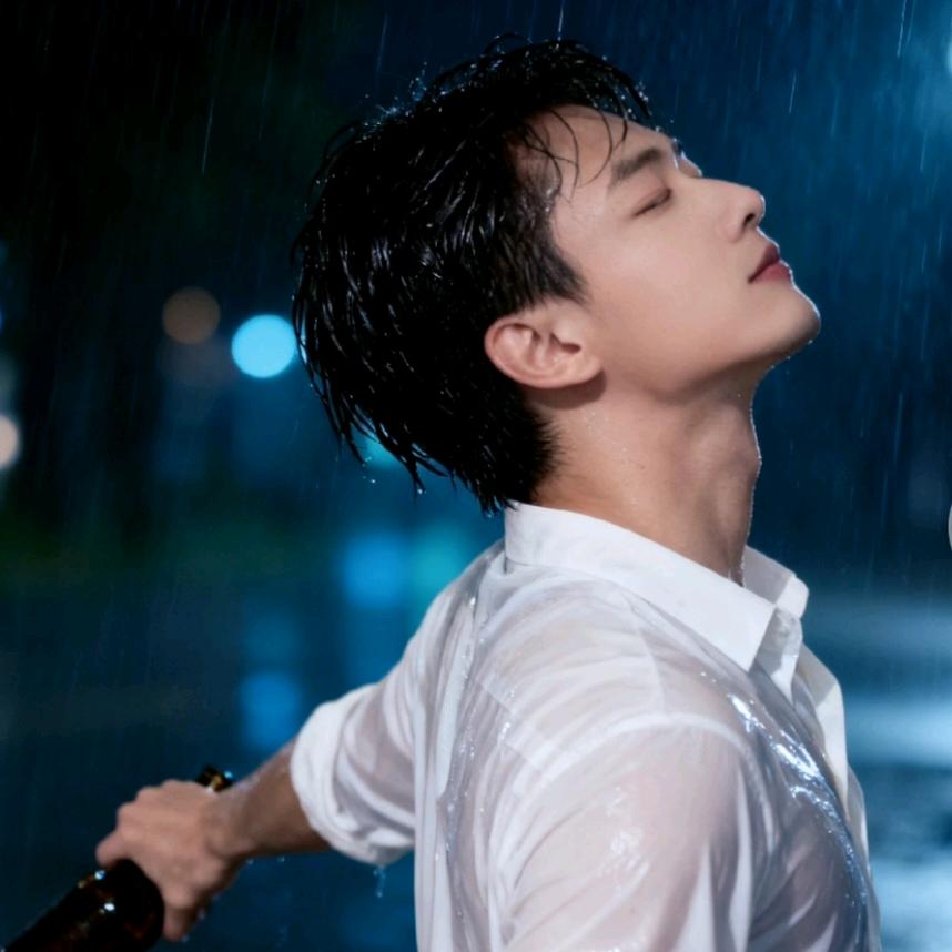 ᭄ꦿ余生꧔ꦿএ᭄随心:秋哥᭄:: :꧔