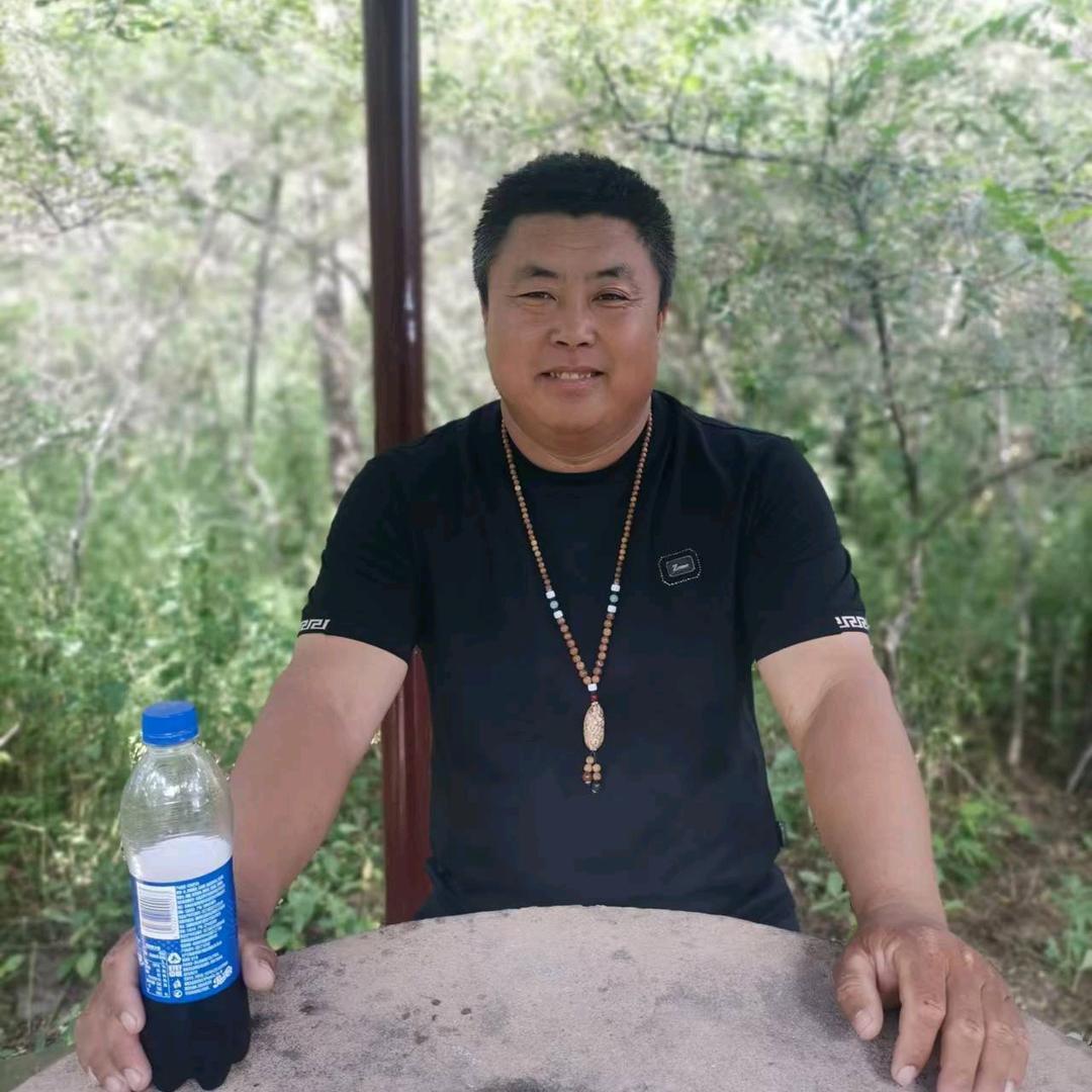 东苏包哥