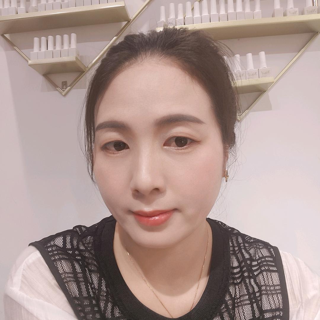 丽丽~