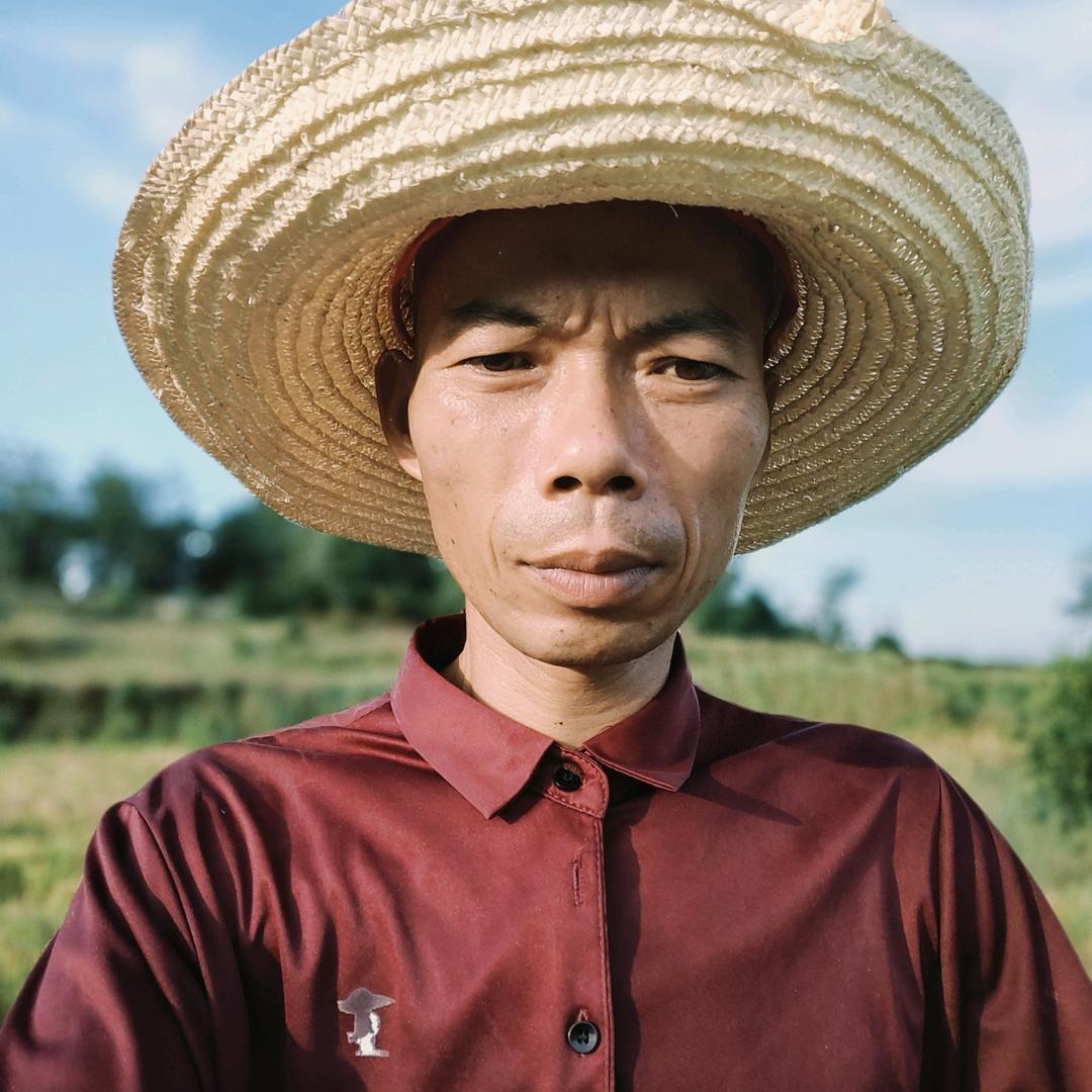 我是80后猴子方旦在家务农，搞一点养殖。