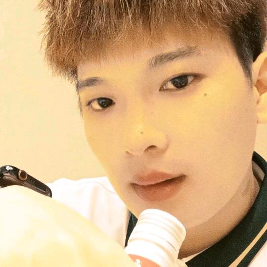 游历人间，贩卖快乐