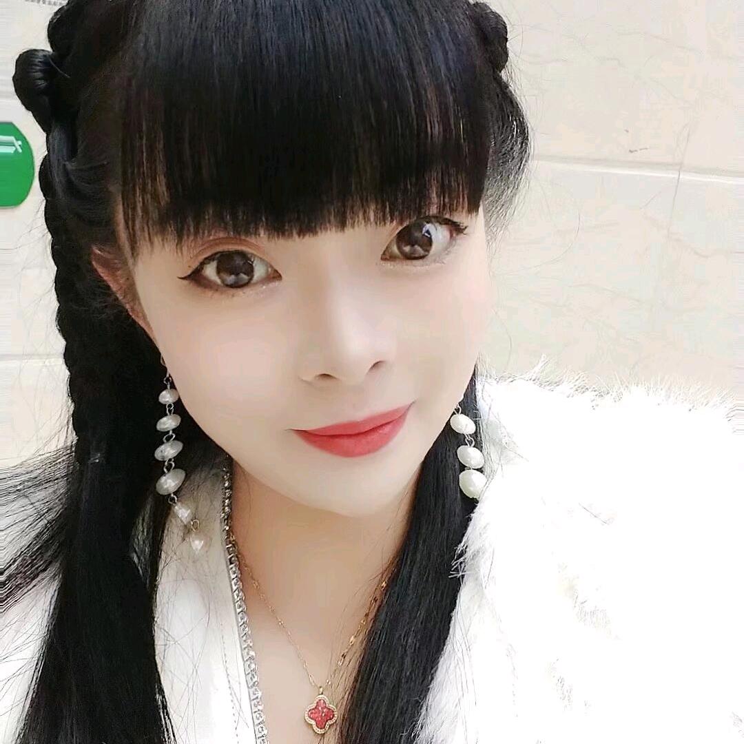 菲菲🌻小公主