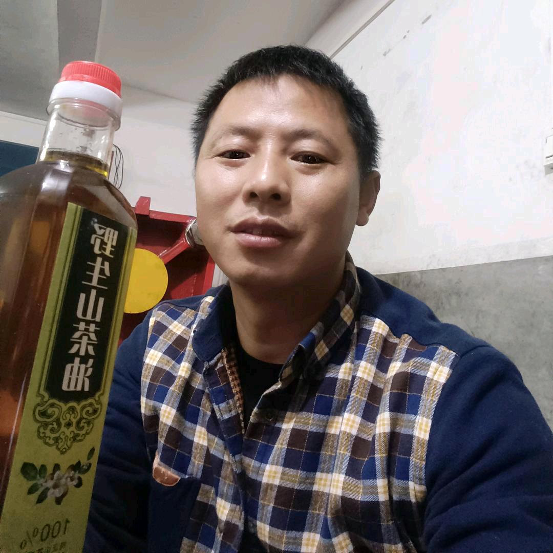 龙布榨油小兰