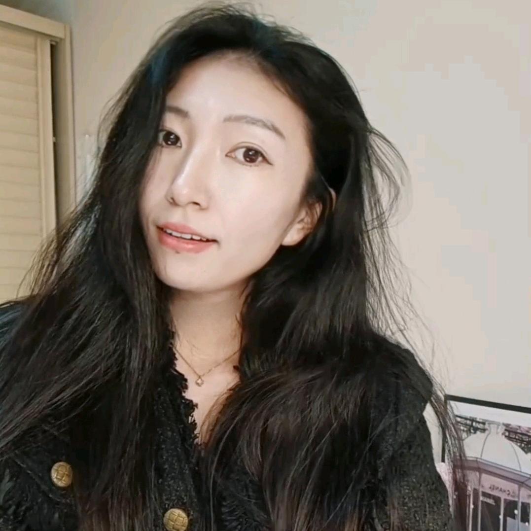 卓子闪闪