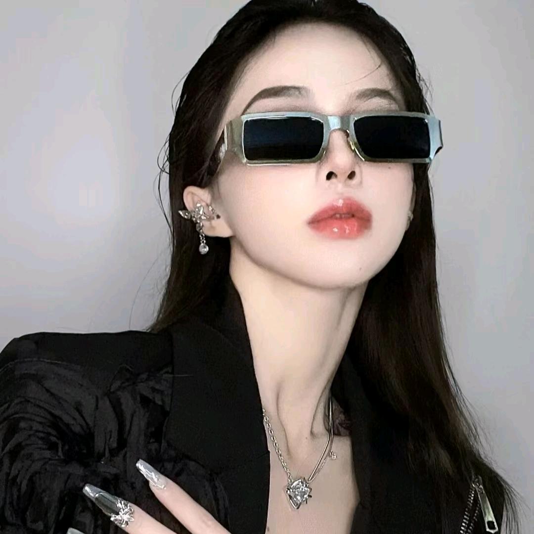 铃儿响叮当美妆店
