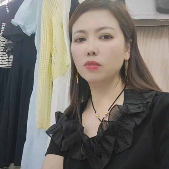 七妹随缘阁服装店