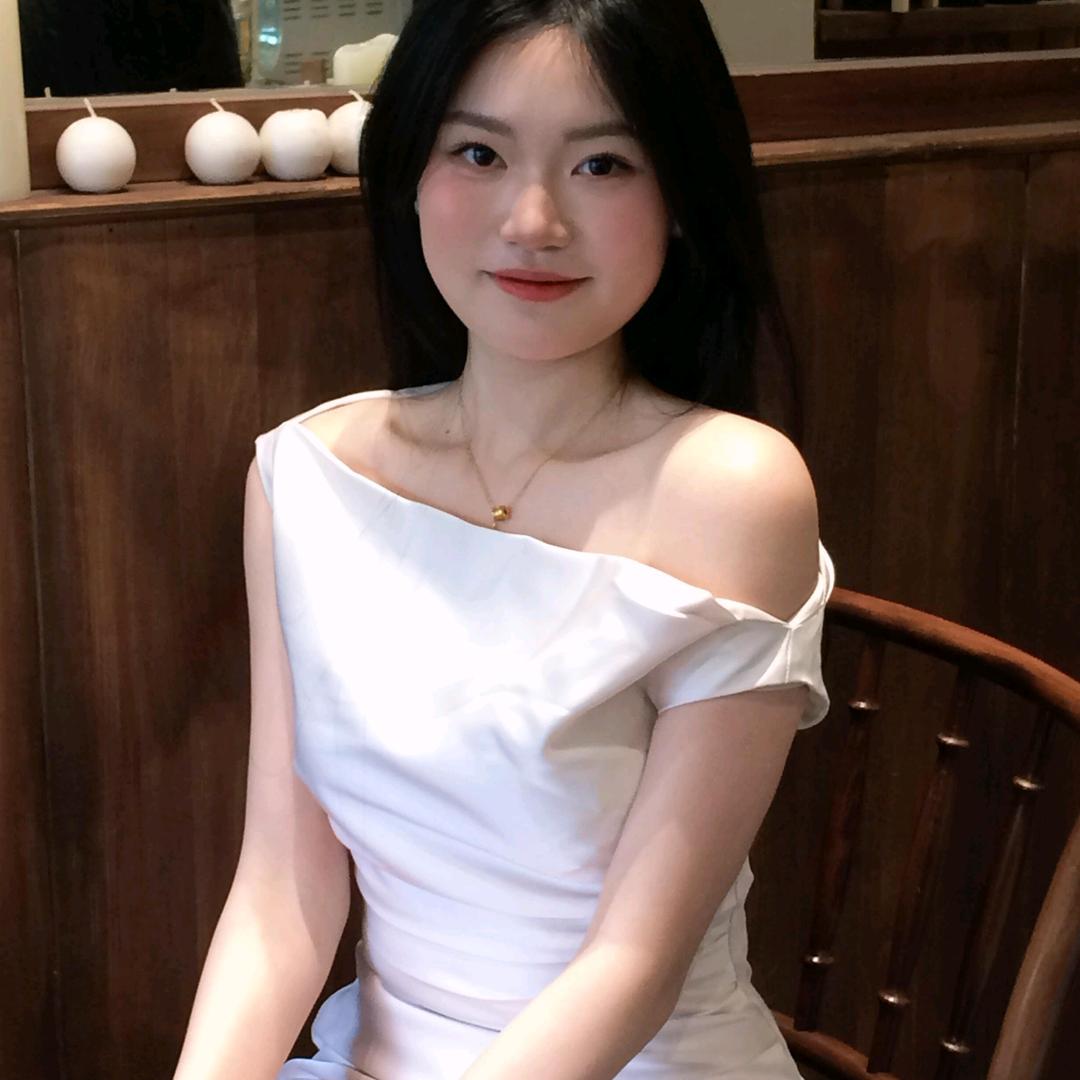 瑶瑶 710
