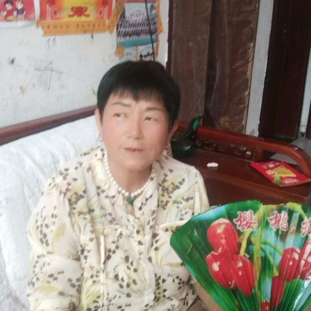 孟美月