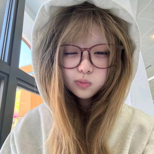 小柒