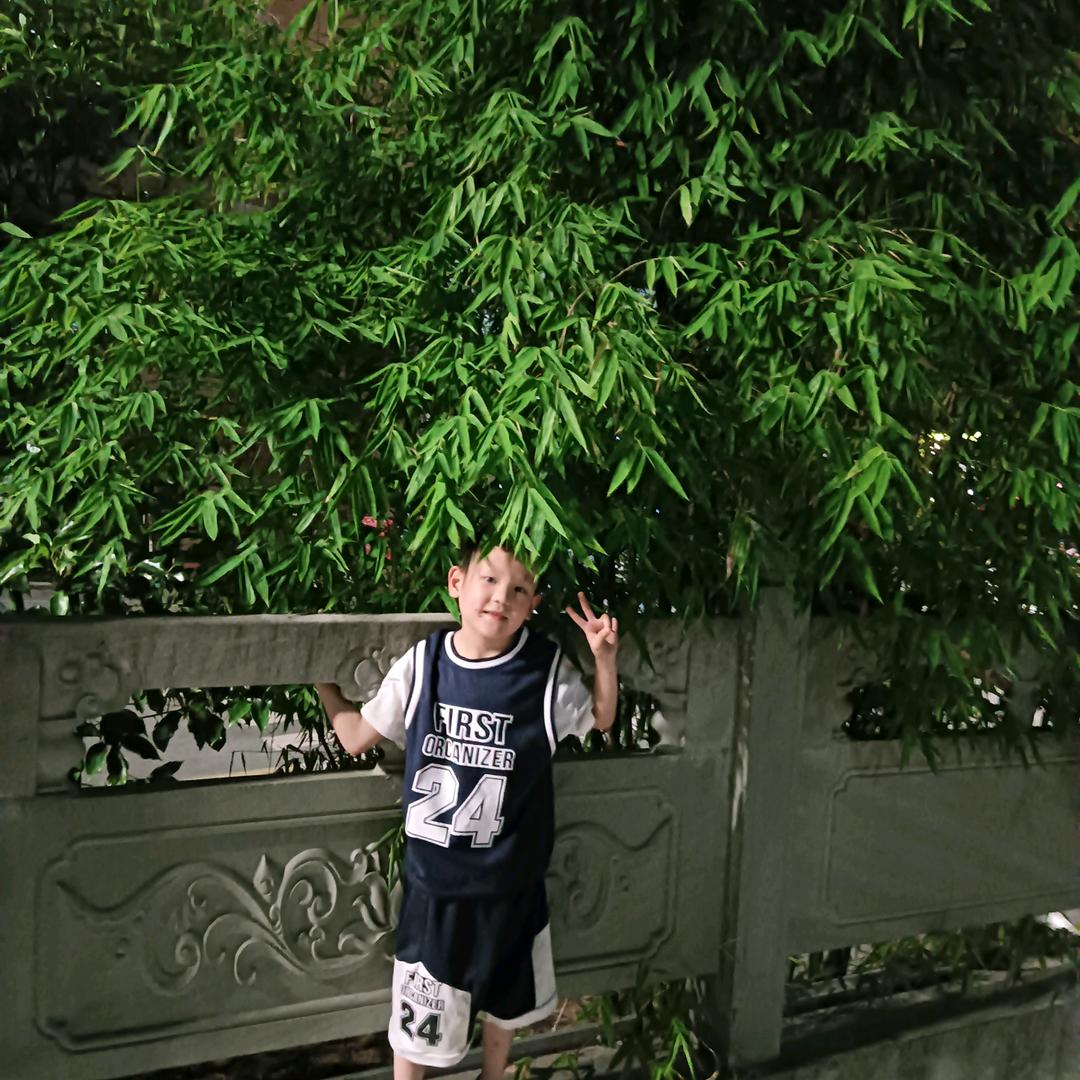 狼若回头，定有缘由