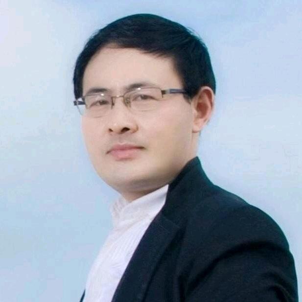 东方旭聊财经