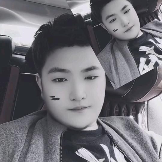 张雷