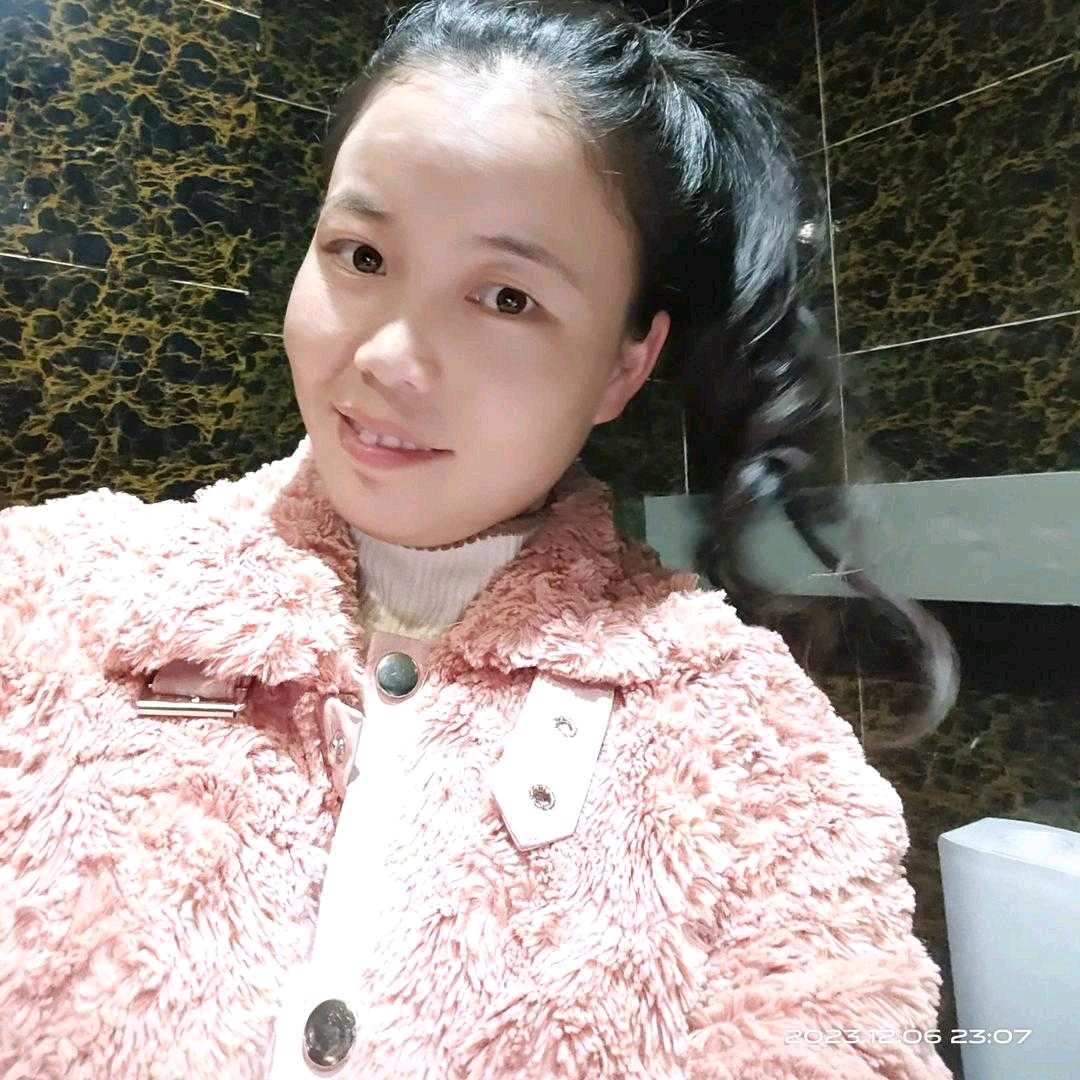 杨曾夫妻（室内装修）